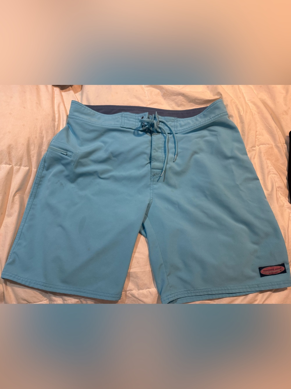 Vineyard Vines Men's Light Blue Swim Trunks.  Size 35. GUC.